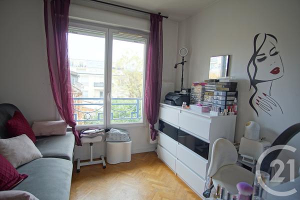 Appartement F4 à vendre  4 pièces - 88,84 m2 CHOISY LE ROI - 94