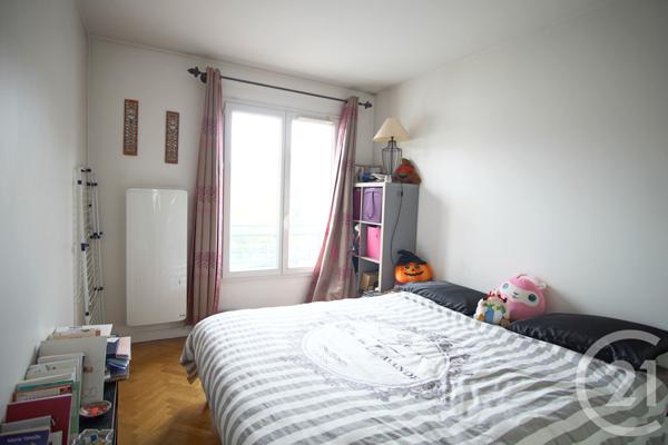 Appartement F4 à vendre  4 pièces - 88,84 m2 CHOISY LE ROI - 94