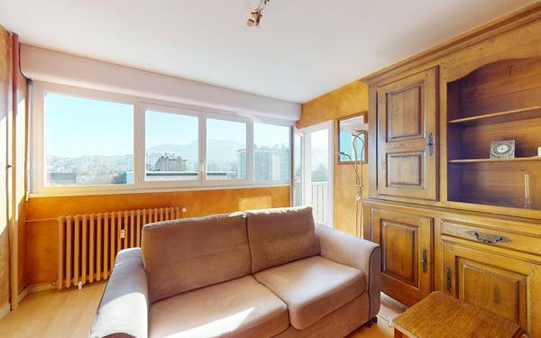 Appartement à vendre    4 pièces • 75,09 m2 Annecy