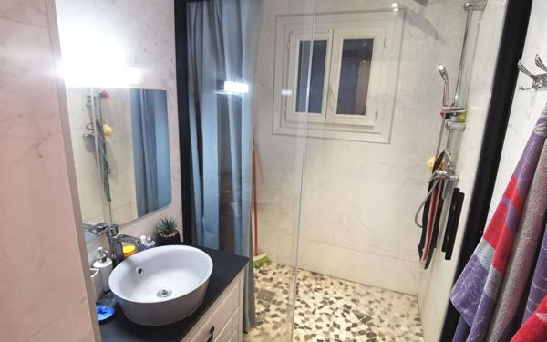 Appartement à vendre    3 pièces •  Tarascon