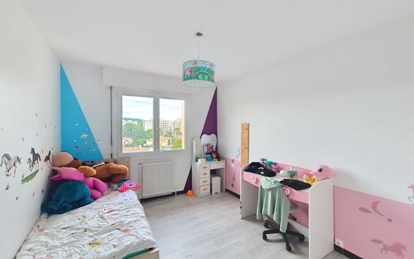 Appartement à vendre    4 pièces • 70,94 m2 Le Cannet