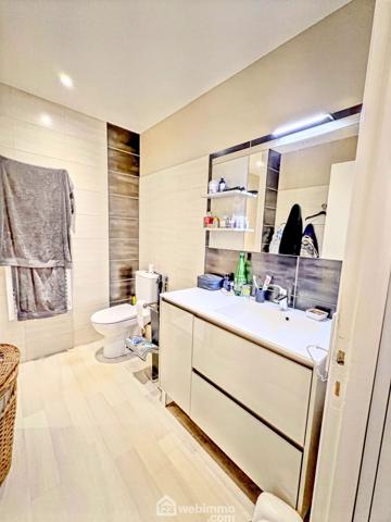 Appartement 294 m² à Saint-Armel 35230