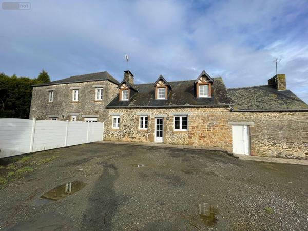 Maison rurale à vendre à Thuboeuf en Mayenne (53110), ref : 461