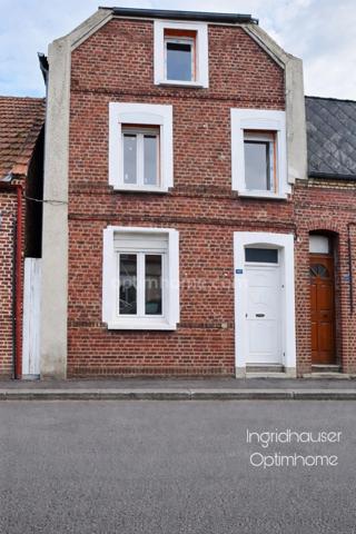 MAISON DE VILLE MITOYENNE-4 PIECES-110M2  CAMBRAI