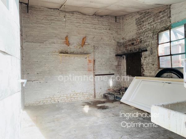 MAISON DE VILLE MITOYENNE-4 PIECES-110M2  CAMBRAI