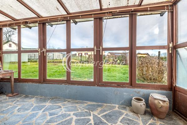 Maison
                                                                                                                                                                                                                                                                                                                        5 pièce(s)                                                                                                                                                                                                          3 chambre(s)                                                                                                                                                                                                          104  m²