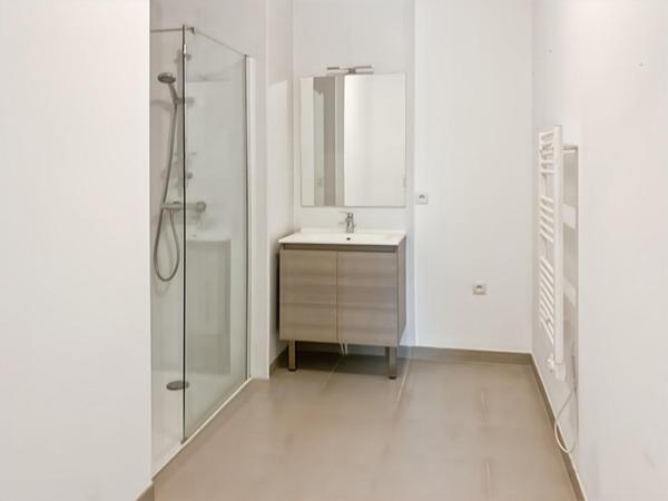 Appartement  T3 récent proche gare et campagne