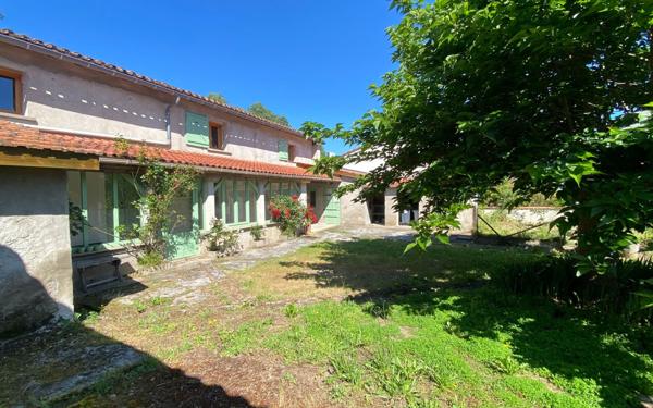 Maison à vendre    6 pièces •  Villemade