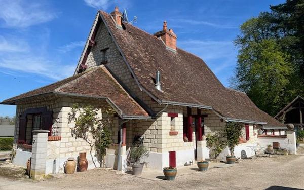 Maison à vendre    4 pièces •  Saint-Aignan