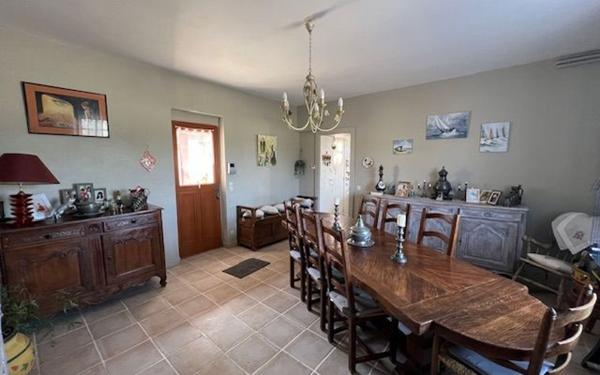 Maison à vendre    4 pièces •  Saint-Aignan