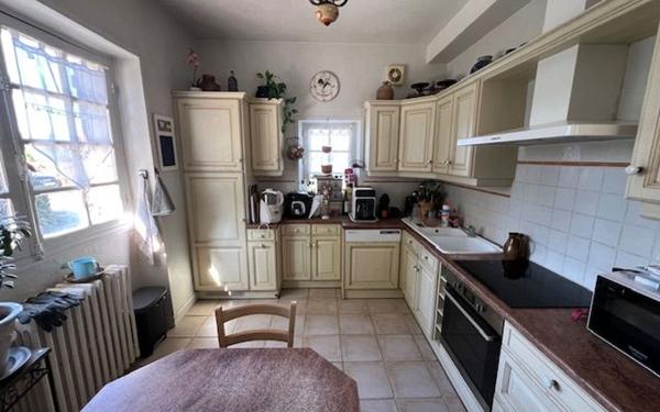 Maison à vendre    4 pièces •  Saint-Aignan