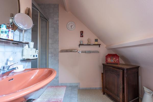 Mettray (37390) Belle maison familiale T6 avec dépendance – Mettray (Bourg)