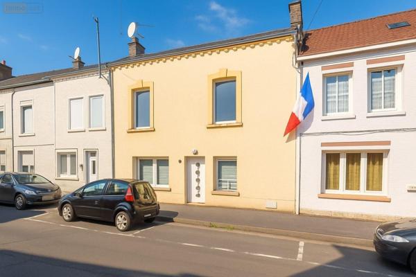Maison de ville à vendre à Revin dans les Ardennes (08500), ref : 08034/99