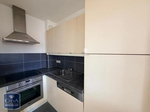 Appartement à louer 3 pièces 61.46m² Dieppe (76200)
