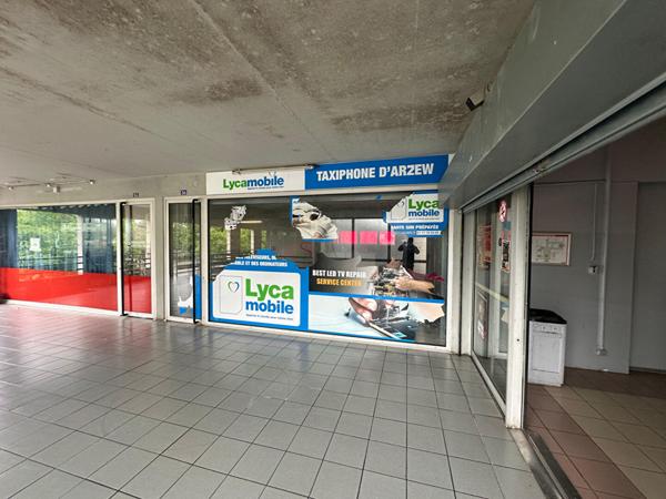 Local commercial  1 pièce(s) 53,4 m2