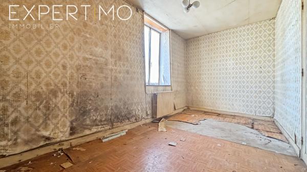 Étampes (91150) À VENDRE : Maison à rénover 79 m² (possibilité 110 m²), proche ÉTAMPES, 650 m² de terrain