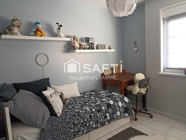 MAISON FAMILIALE 4 CHAMBRES GARAGE JARDIN