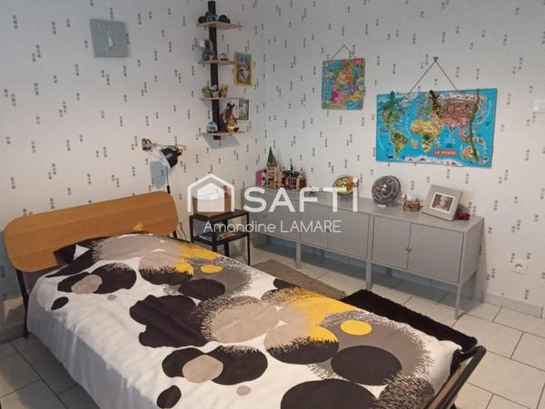 MAISON FAMILIALE 4 CHAMBRES GARAGE JARDIN