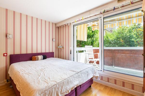 Appartement Bécon les Bruyeres  3 pièce(s) 70 m2