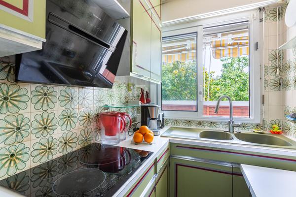 Appartement Bécon les Bruyeres  3 pièce(s) 70 m2