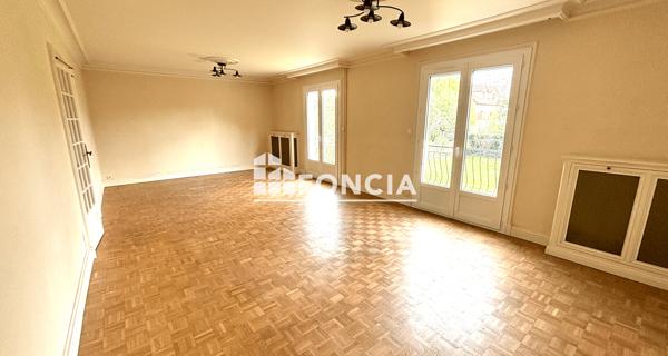 À vendre Maison 5 pièces 122 m² - Poitiers 86000