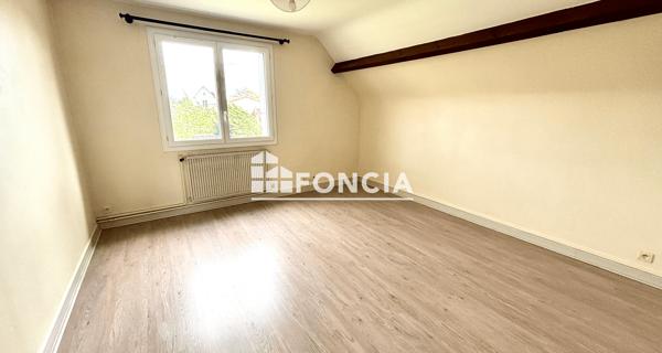 À vendre Maison 5 pièces 122 m² - Poitiers 86000
