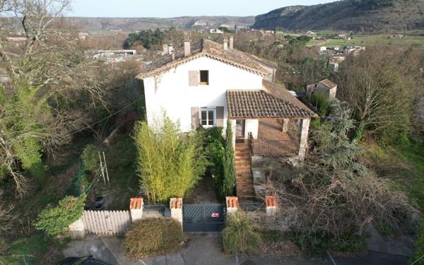 Maison à vendre    4 pièces • 134 m2 Joyeuse