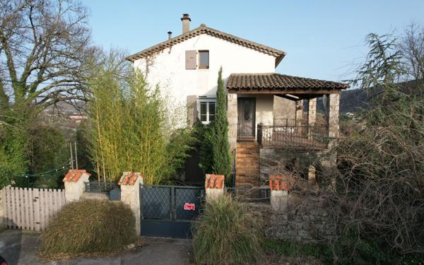 Maison à vendre    4 pièces • 134 m2 Joyeuse