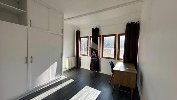 Immeuble hyper centre Pithiviers 130 m2