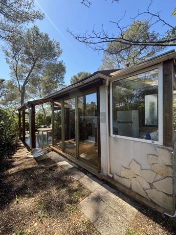 Vente Terrain 200 m2 à Fréjus