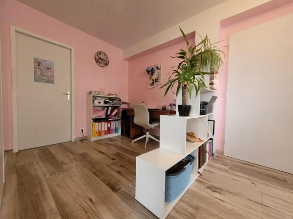 MAISON 8 PIÈCES 165 M2