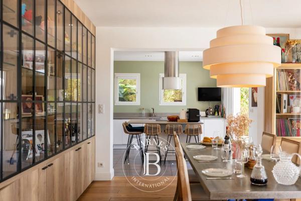 Ajaccio, Villa  340 m² à vendre