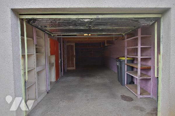 A vendre à Montereau, maison de 144m² environ - 8 pièces dont 5 chambres – sous-sol – Parcelle 980m²