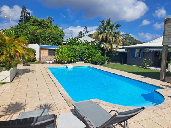 Maison à vendre 4 pièces BAIE MAHAULT (971)