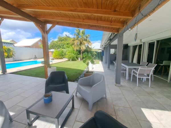 Maison à vendre 4 pièces BAIE MAHAULT (971)