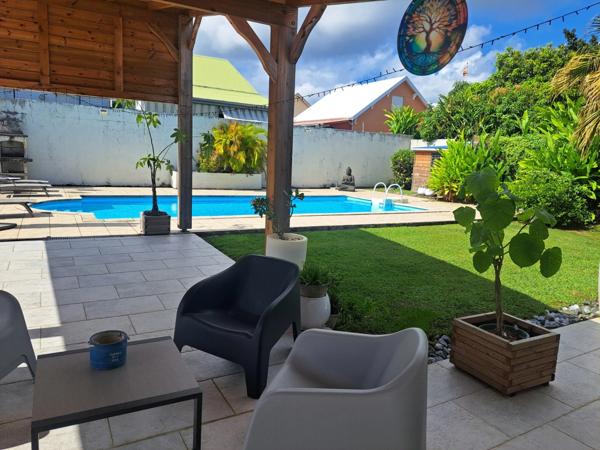 Maison à vendre 4 pièces BAIE MAHAULT (971)