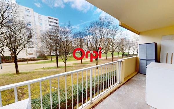 Appartement à vendre    5 pièces • 85 m2 Vaulx-en-Velin