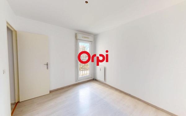 Appartement à vendre    5 pièces • 85 m2 Vaulx-en-Velin