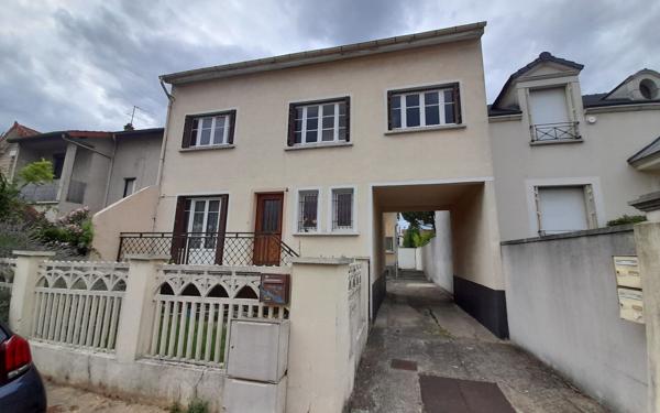 Maison à vendre    9 pièces •  Chevilly-Larue