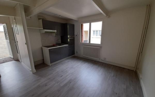 Maison à vendre    9 pièces •  Chevilly-Larue