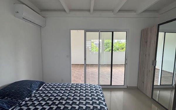 Appartement à louer    4 pièces •  Le Moule