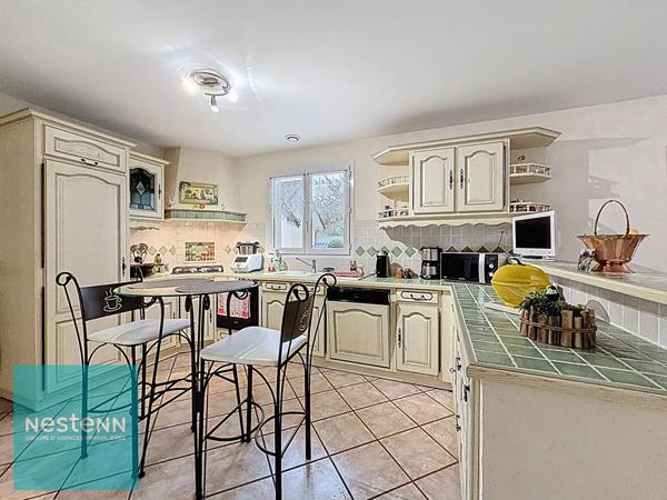 Amboise, quartier résidentiel maison 4 chambres sur 720m² de terrain.