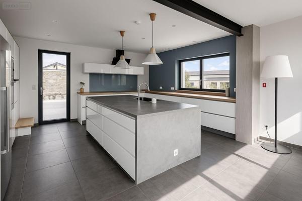 Maison à vendre à Saint-Georges-du-Bois dans la Sarthe (72700), ref : PB-1804