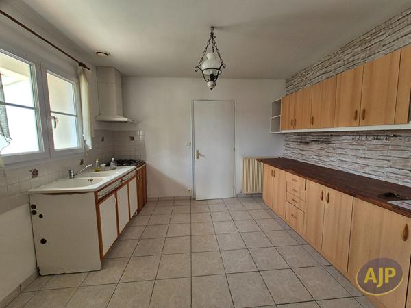 Vente maison Challans : 263 400 € - AJP Immobilier Challans