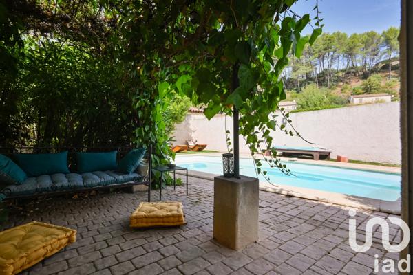 Maison à vendre 6 pièces 143 m² La Destrousse