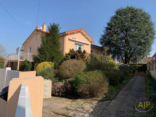 Vente maison Saint Sebastien Sur Loire : 367 000 € - AJP Immobilier Saint-Sébastien-sur-Loire