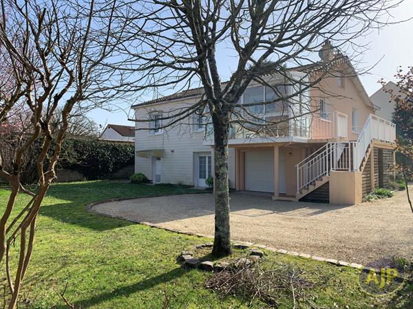Vente maison Saint Sebastien Sur Loire : 367 000 € - AJP Immobilier Saint-Sébastien-sur-Loire
