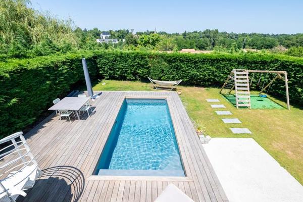 Maison à vendre |  Floirac |  6 pièces | 143 m²