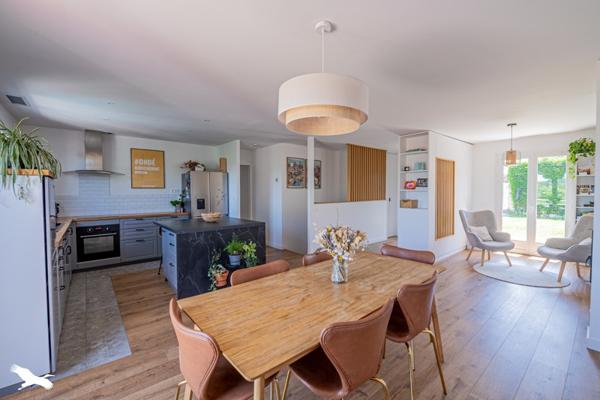 Maison à vendre |  Floirac |  6 pièces | 143 m²