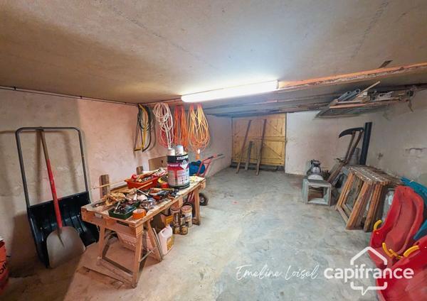 Maison atypique avec jardin - 80m² de dépendances - cour abritée - Saint Martin en Vercors (26420)